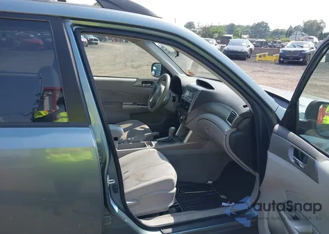 2009 Subaru Forester 2.5X from USA, damaged, VIN JF2SH63639H733423